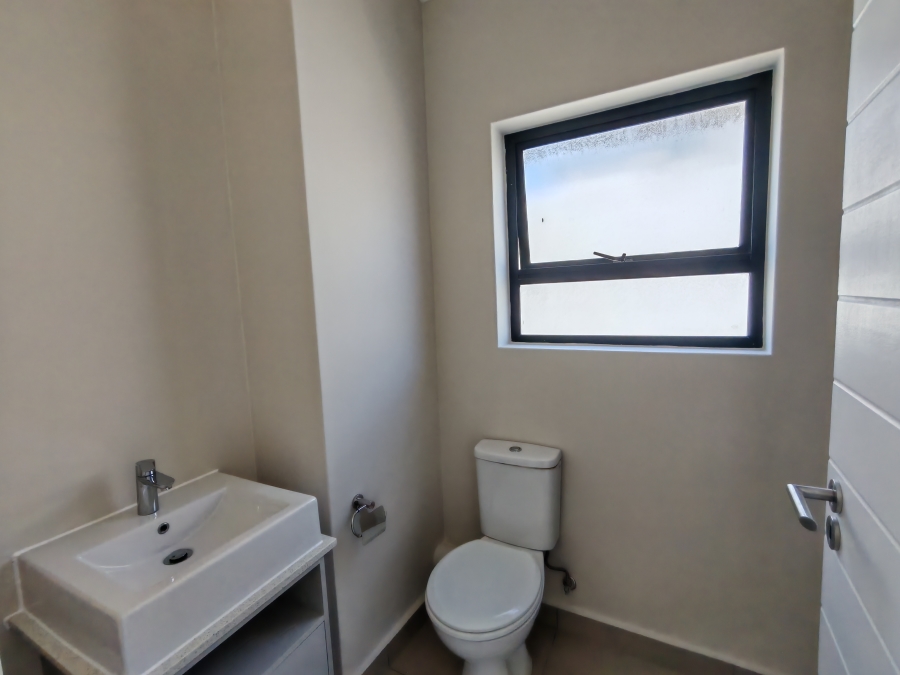 2 Bedroom Property for Sale in Langeberg Ridge Western Cape